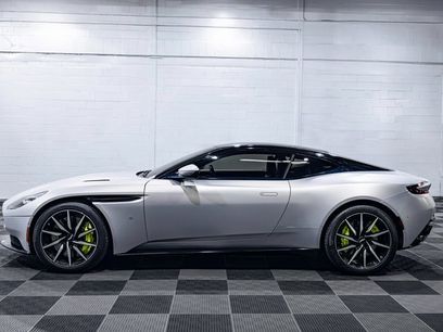 Used 2017 Aston Martin DB11 V12