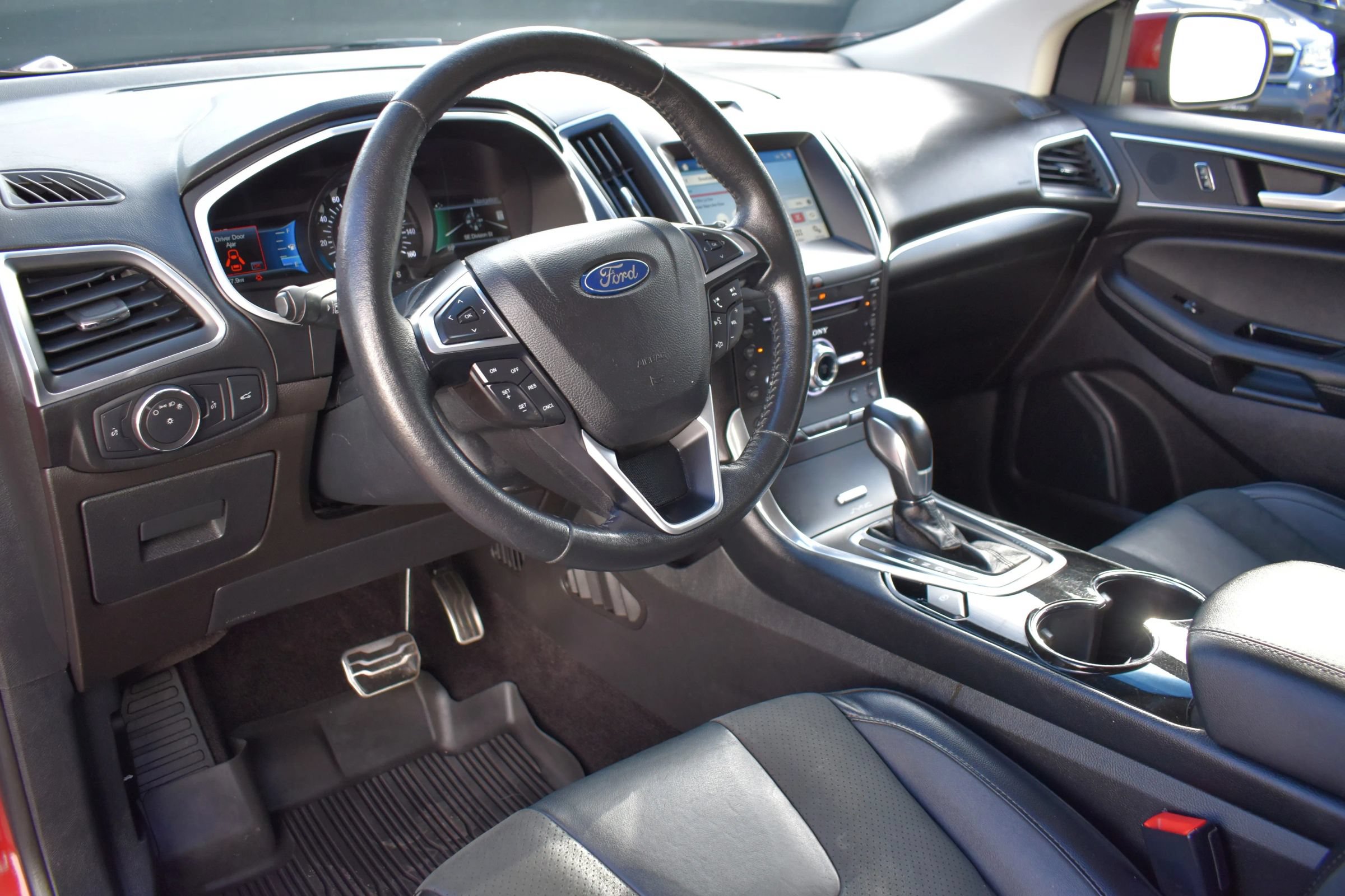 Used 2017 Ford Edge Sport w/ Equipment Group 401A AWD/4WD image 3