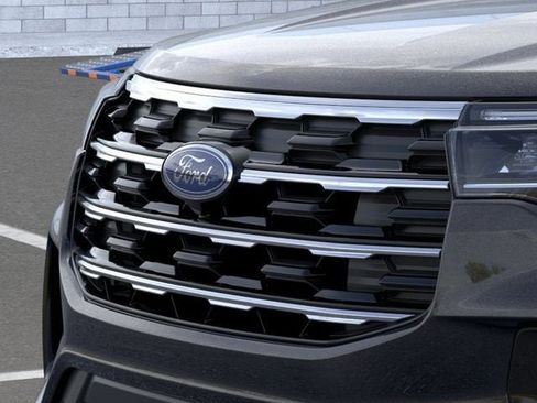 New 2026 Ford Explorer Active AWD/4WD image 17
