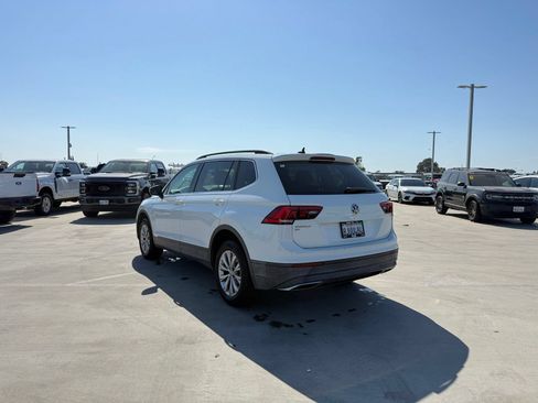 Used 2019 Volkswagen Tiguan SE FWD image 2