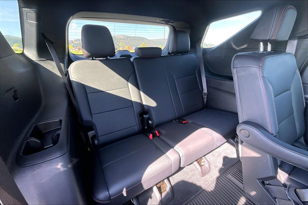 Used 2024 Chevrolet Traverse Z71 w/ LPO, Floor Liner Package AWD/4WD image 27