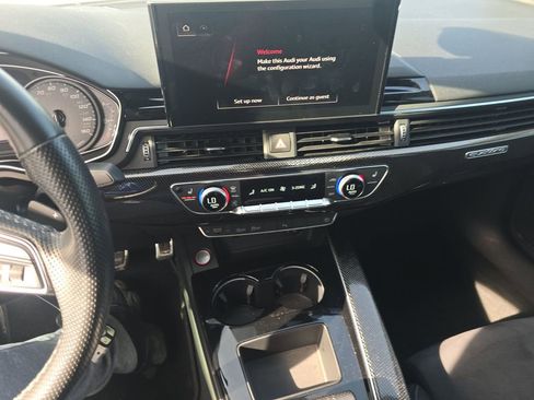 Used 2022 Audi S5 Premium image 3