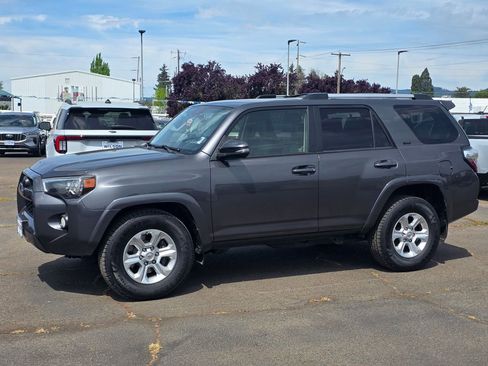 Used 2019 Toyota 4Runner SR5 Premium AWD/4WD image 29