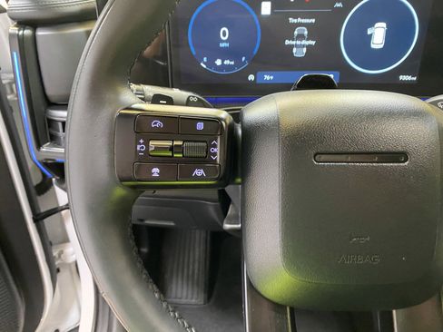 Used 2025 Hyundai Santa Fe Calligraphy image 37