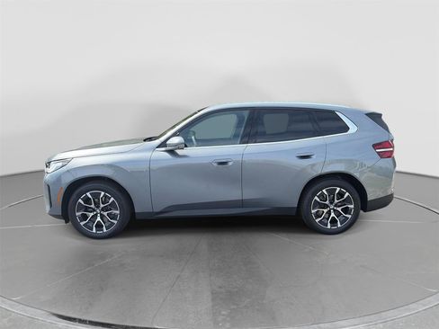 Used 2026 BMW X3 xDrive30i w/ Premium Package AWD/4WD image 2