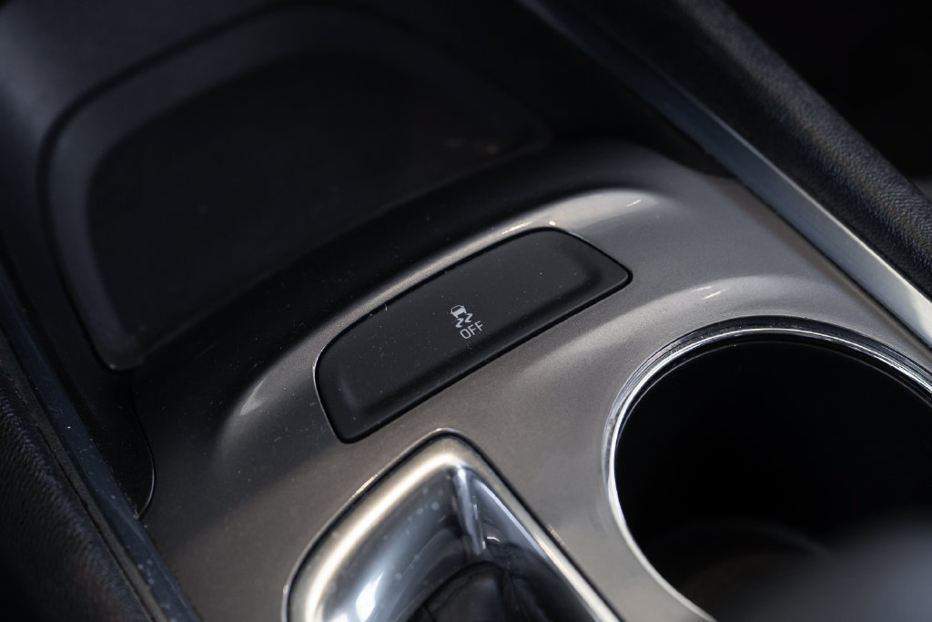 Used 2023 Chevrolet Malibu LT FWD image 34
