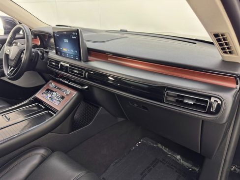 Used 2023 Lincoln Aviator Grand Touring w/ Equipment Group 301A image 15