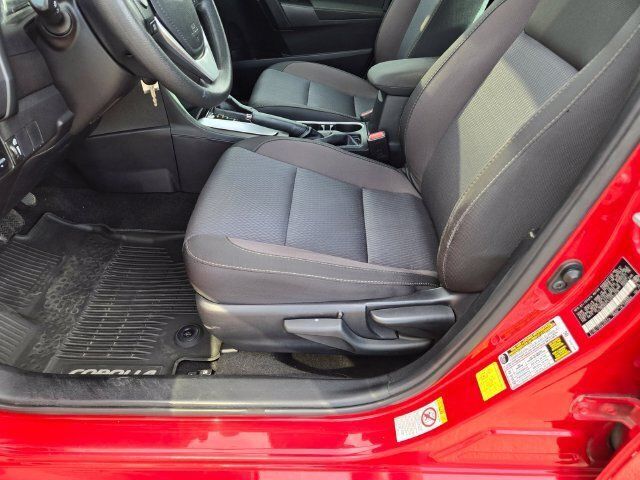 Certified 2018 Toyota Corolla LE FWD image 19