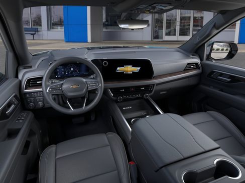 New 2026 Chevrolet Tahoe Premier AWD/4WD image 8