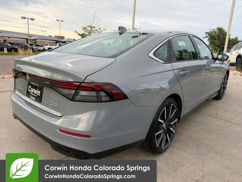 Used 2025 Honda Accord Touring image 10