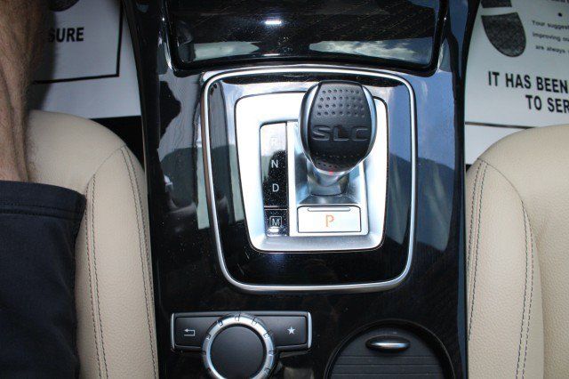 Used 2017 Mercedes-Benz SLC 300 w/ Premium 1 Package image 36