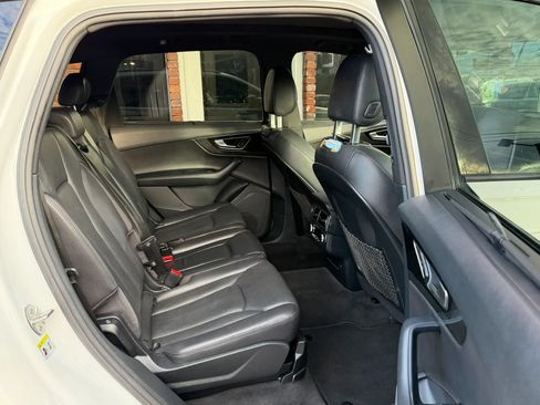 Used 2017 Audi Q7 3.0T Premium Plus AWD/4WD image 12