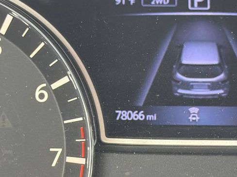 Used 2020 Nissan Pathfinder S AWD/4WD image 42