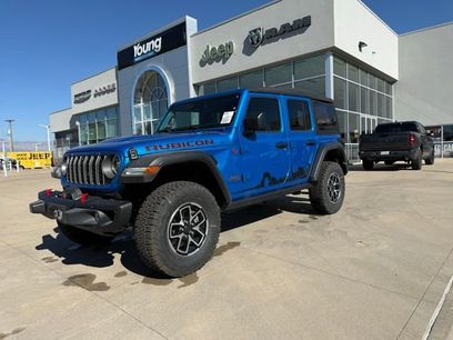 New 2025 Jeep Wrangler Unlimited Rubicon w/ Steel Bumper Group