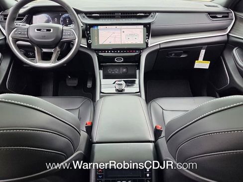 New 2026 Jeep Grand Cherokee L Limited RWD image 8
