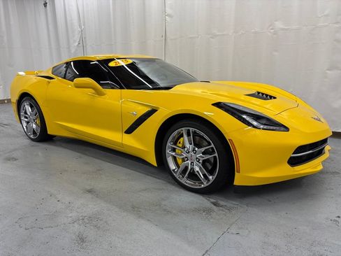 Used 2015 Chevrolet Corvette Stingray Coupe w/ 2LT Preferred Equipment Group image 7