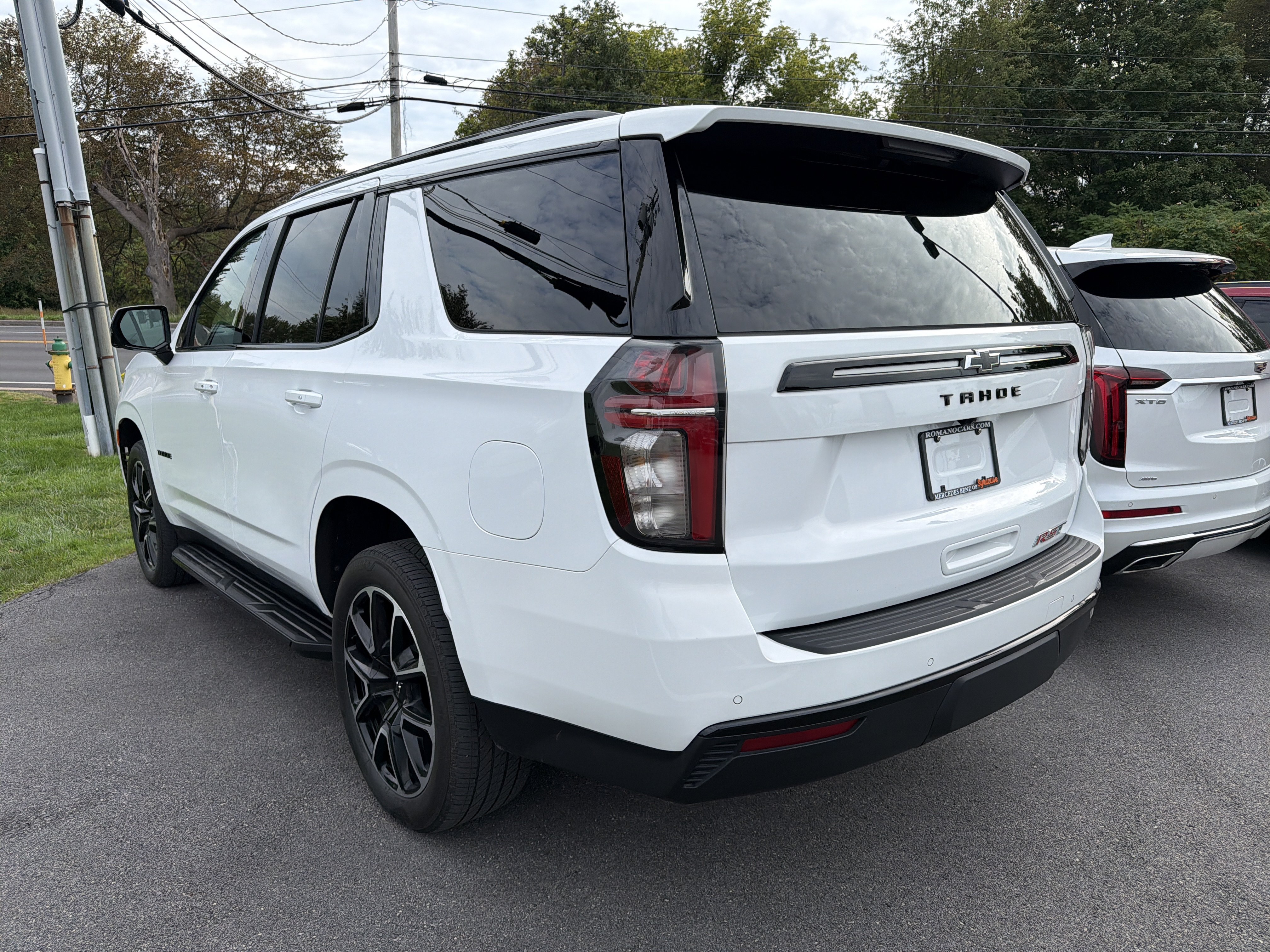 Used 2023 Chevrolet Tahoe RST w/ Luxury Package AWD/4WD image 5