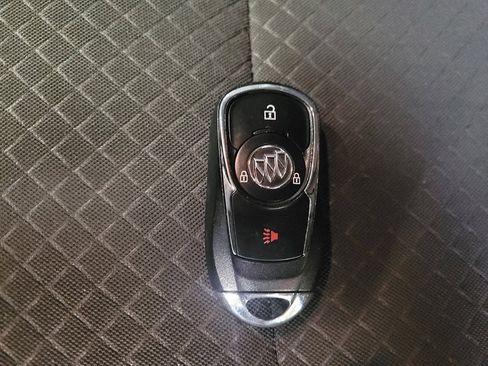 Used 2019 Buick Encore Preferred FWD image 32