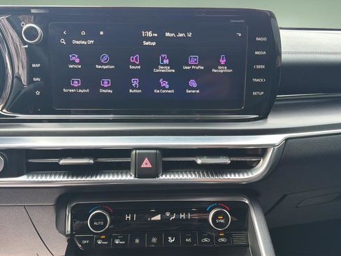 Used 2024 Kia K5 GT image 31