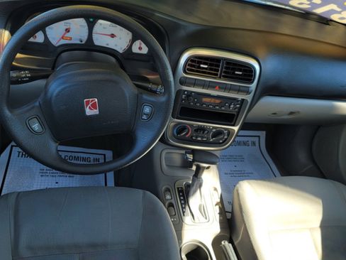 Used 2003 Saturn L-Series L200 image 13