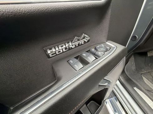 Certified 2025 Chevrolet Silverado 1500 High Country w/ High Country Premium Package image 24