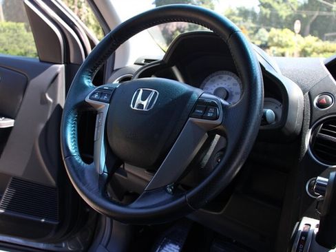 Used 2012 Honda Pilot EX-L image 17