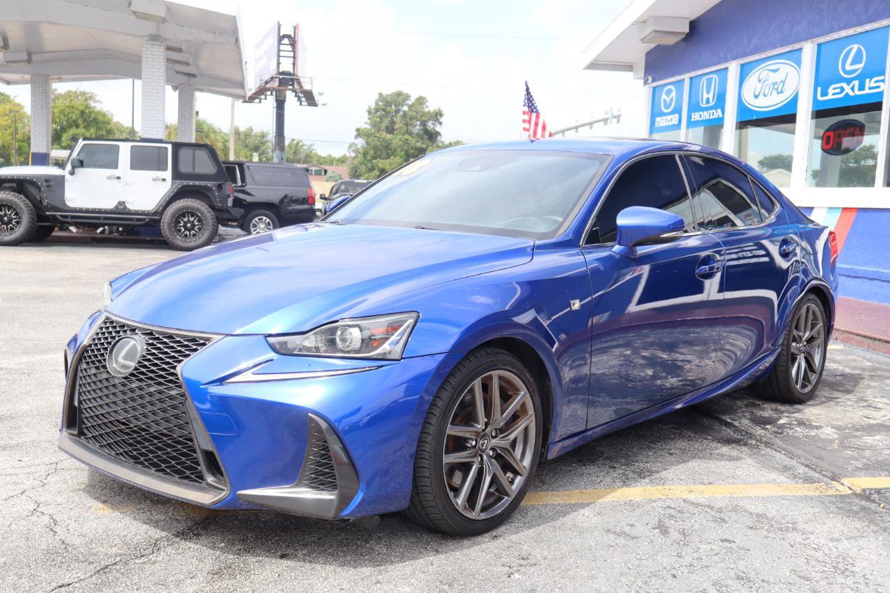 Used 2018 Lexus IS 300 F Sport w/ F Sport Package RWD image 8