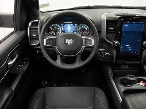 Used 2025 RAM 1500 Big Horn AWD/4WD image 23