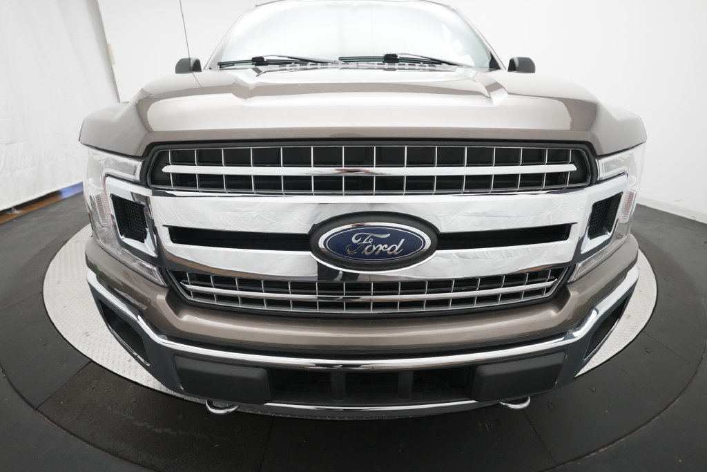 Used 2020 Ford F150 XLT w/ Equipment Group 302A Luxury AWD/4WD image 21