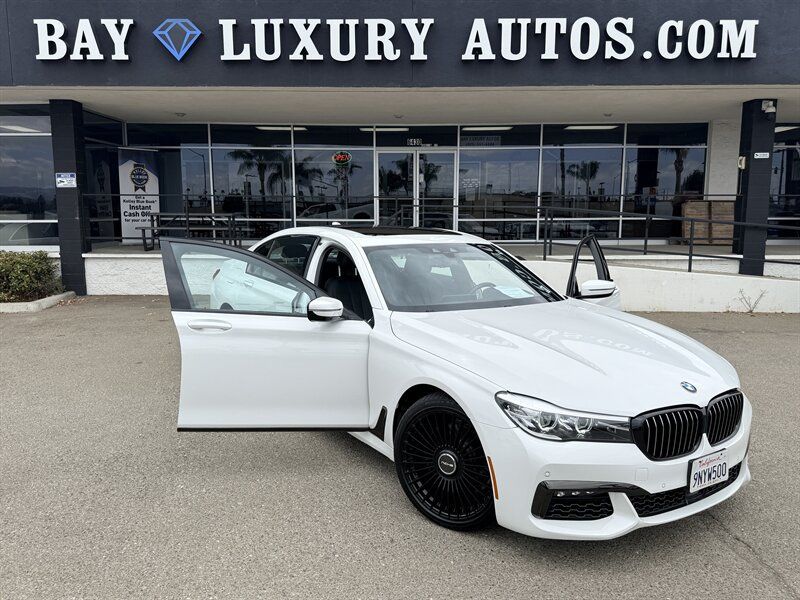 Used 2019 BMW 740i w/ M Sport Package RWD image 37