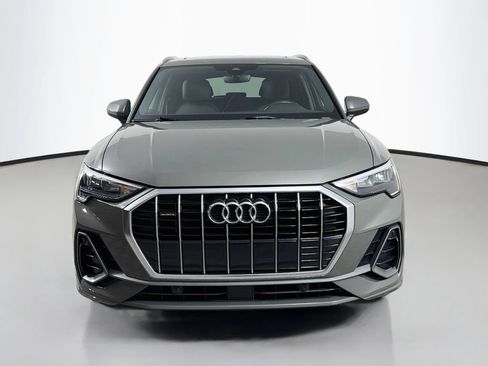 Used 2021 Audi Q3 2.0T Premium AWD/4WD image 2