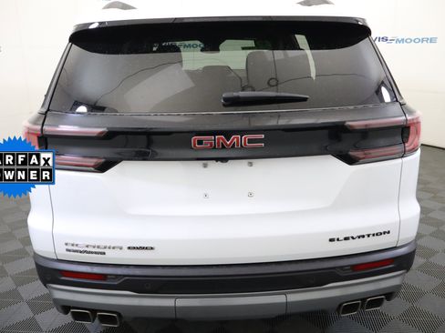 Certified 2025 GMC Acadia Elevation AWD/4WD image 8