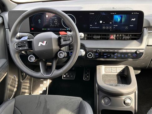 Certified 2025 Hyundai Ioniq 5 N image 19