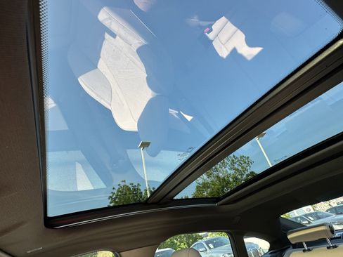 Used 2025 BMW M235i xDrive w/ Premium Package image 26