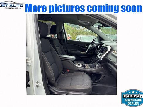 Used 2020 GMC Acadia SLE w/ Driver Convenience Package AWD/4WD image 3
