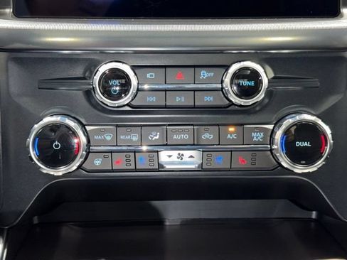 New 2026 Ford F150 Platinum w/ Equipment Group 702A High AWD/4WD image 27