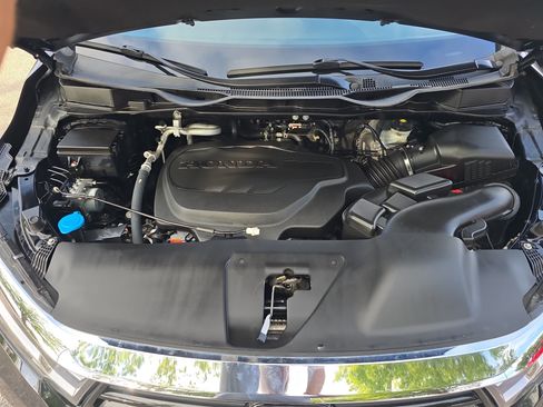 Used 2024 Honda Odyssey EX-L image 30