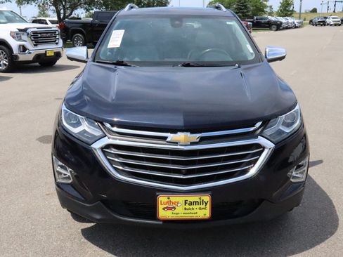 Used 2020 Chevrolet Equinox Premier AWD/4WD image 2