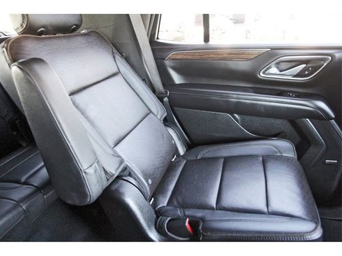 Used 2021 Chevrolet Tahoe High Country w/ Premium Package image 10