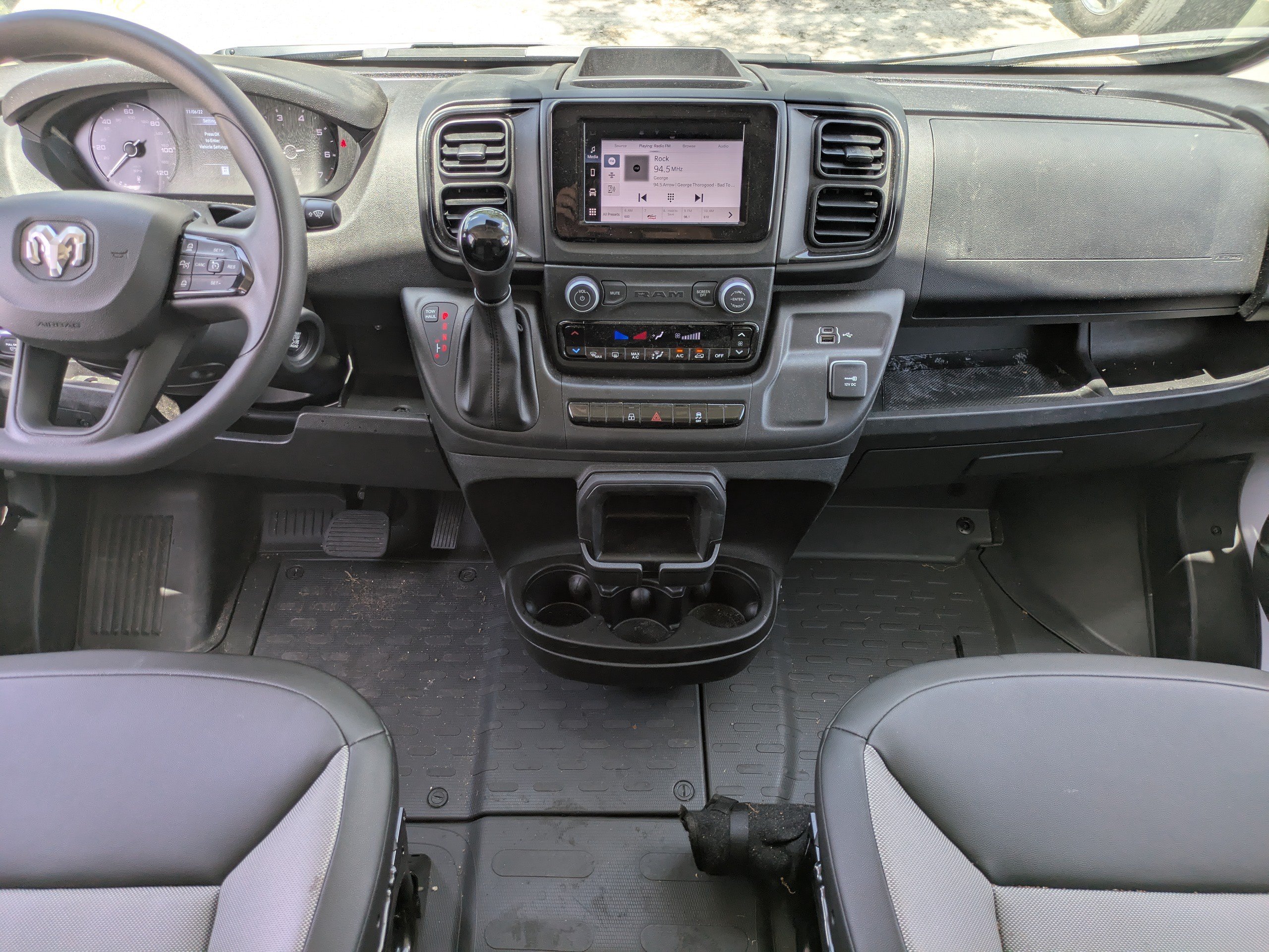 Used 2026 RAM ProMaster 2500 w/ Convenience Group FWD image 13