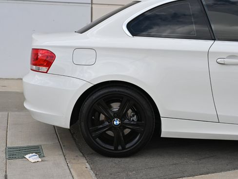 Used 2012 BMW 128i Coupe image 31