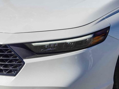 Used 2024 Honda Accord Sport image 8