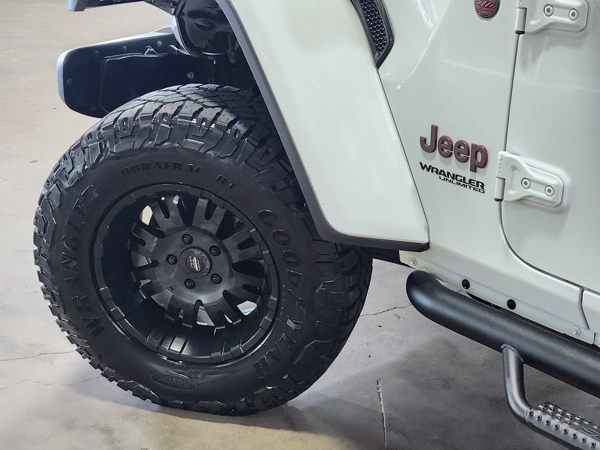 Used 2022 Jeep Wrangler Unlimited Rubicon w/ Cold Weather Group AWD/4WD image 23
