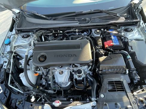 Used 2025 Honda Civic Sport image 27