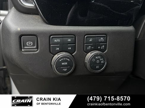 Used 2022 Chevrolet Silverado 1500 LTZ AWD/4WD image 12