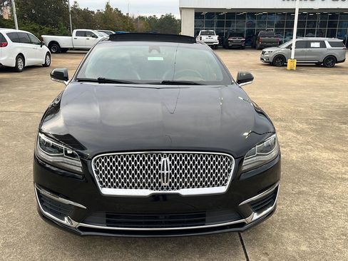 Used 2018 Lincoln MKZ Black Label w/ Technology Package image 2