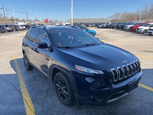 Used 2016 Jeep Cherokee Limited w/ Luxury Group image 1