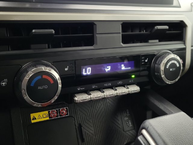 Used 2025 Toyota Tacoma SR5 RWD image 29