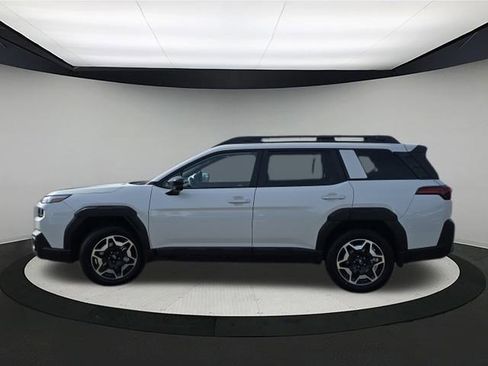 New 2026 Subaru Outback Touring image 4