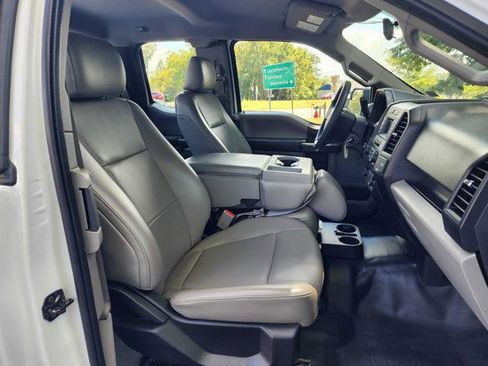Used 2017 Ford F150 XL w/ Equipment Group 101A Mid image 17